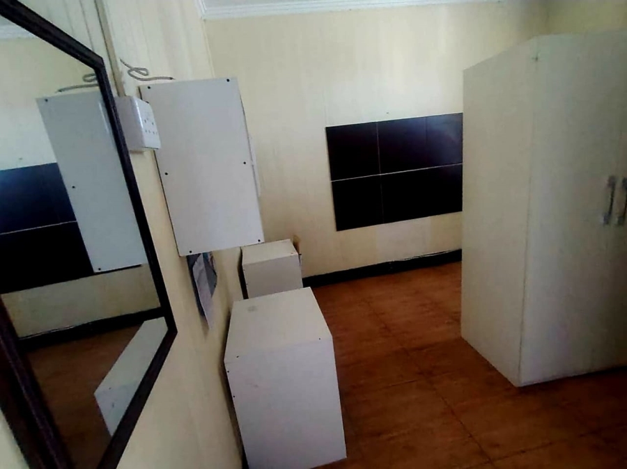 10 Bedroom Property for Sale in Quigney Eastern Cape